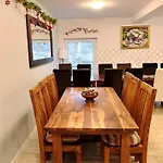 Otulina - Dom U Podnoza Gor Stolowych