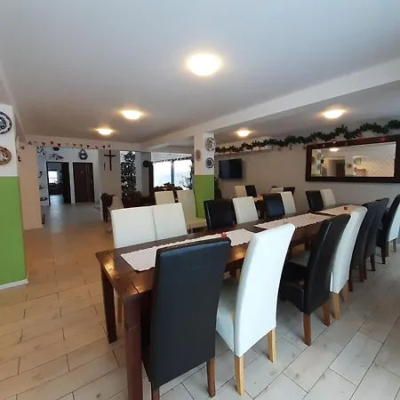Otulina Gory Stolowe Holiday home *