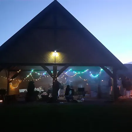 Otulina - Dom U Podnoza Gor Stolowych رادكوف