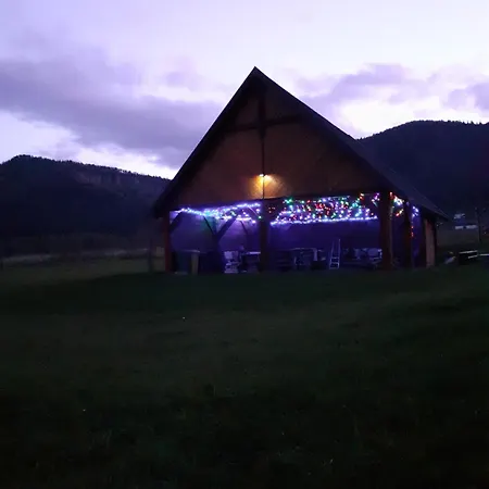 Otulina - Dom U Podnoza Gor Stolowych * 라트코프