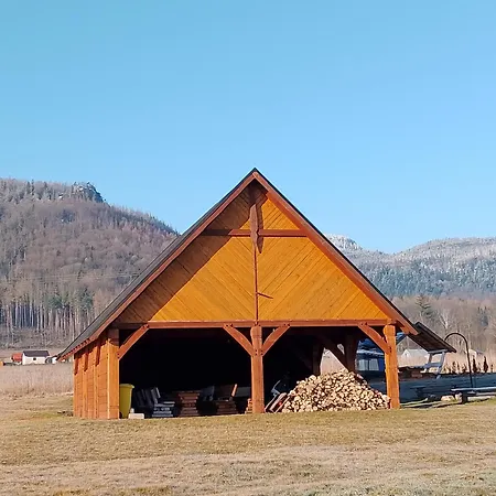Otulina Widokowy Dom W Gorach Stolowych 度假居 *