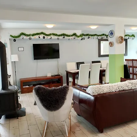 Otulina - Dom U Podnoza Gor Stolowych بيت للعطل رادكوف