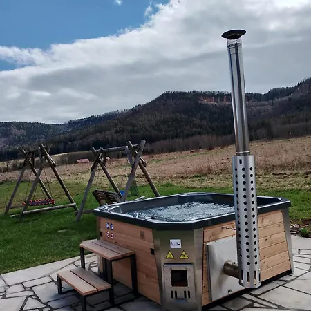 بيت للعطل Otulina - Dom U Podnoza Gor Stolowych