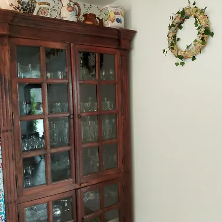 Otulina - Dom U Podnoza Gor Stolowych 펜션 *