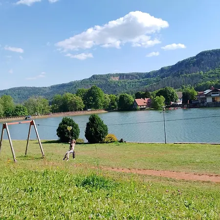 Otulina Dom W Gorach Stolowych Pod Szczelincem Pogranicze Pl-Cz Ferienhaus *