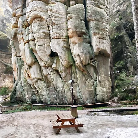 Otulina Dom W Gorach Stolowych Pod Szczelincem Pogranicze Pl-Cz Ferienhaus Radkow