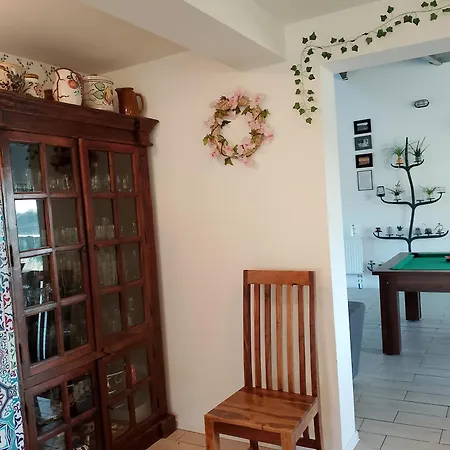 Otulina - Dom U Podnoza Gor Stolowych بيت للعطل