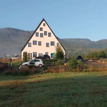 Otulina - Dom U Podnoza Gor Stolowych 라트코프