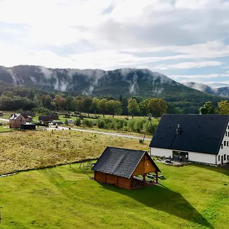 بيت للعطل Otulina - Dom U Podnoza Gor Stolowych رادكوف