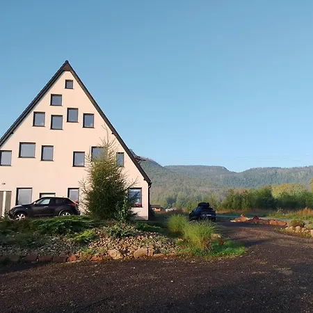 بيت للعطل Otulina - Dom U Podnoza Gor Stolowych *