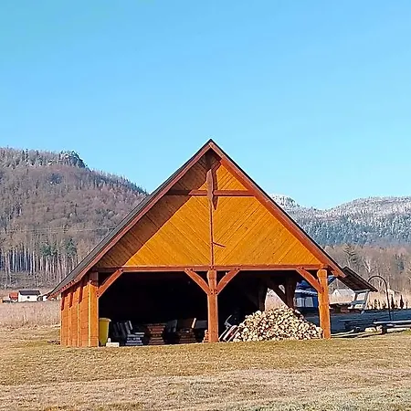 Otulina - Dom U Podnoza Gor Stolowych 別荘 *