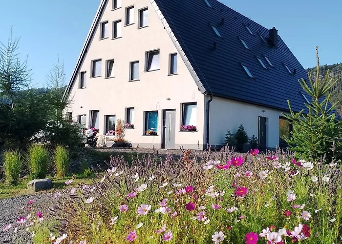 Otulina - Dom U Podnoza Gor Stolowych Radkow